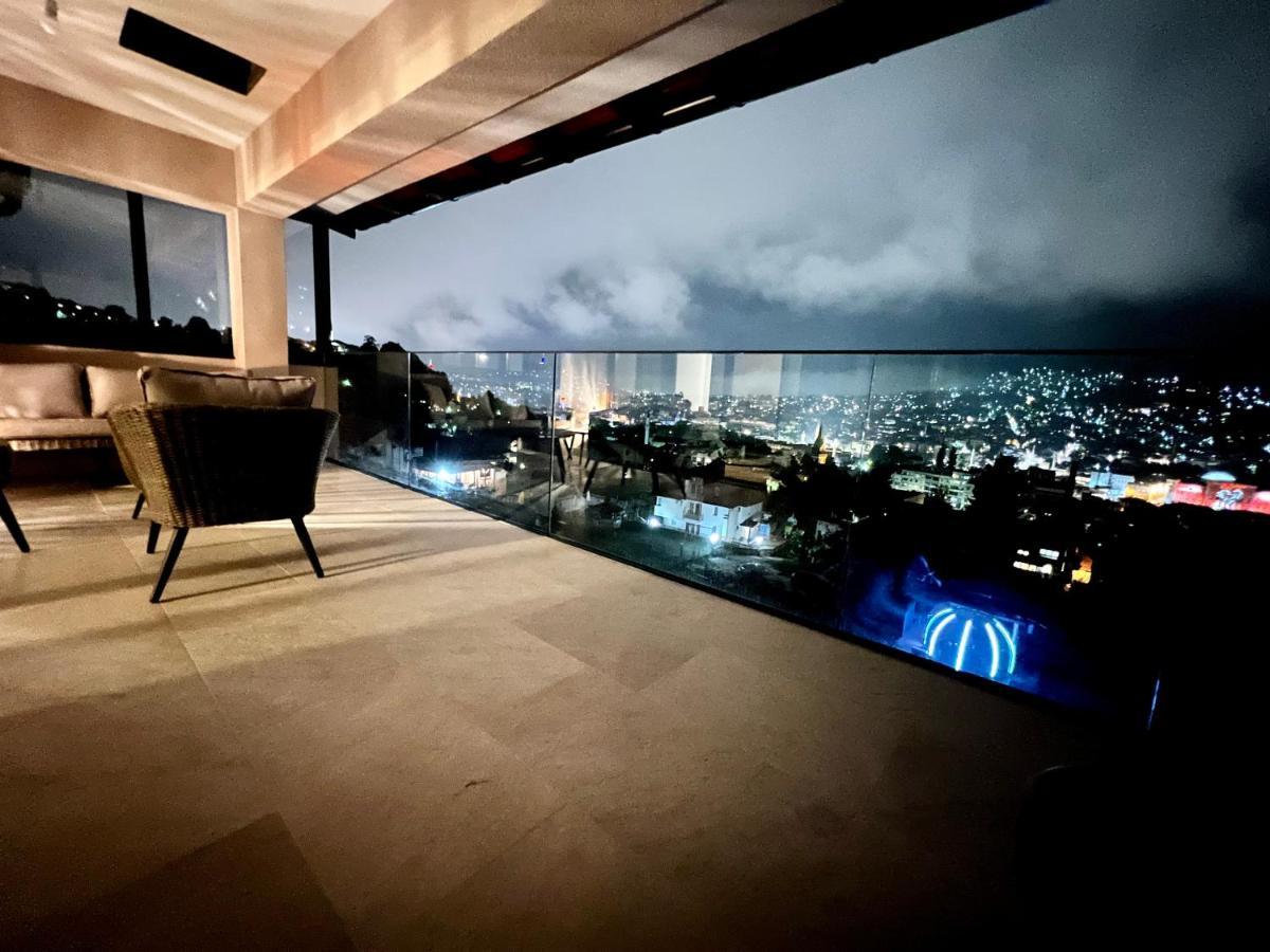 The Penthouse Sarajevo Apartment Bagian luar foto