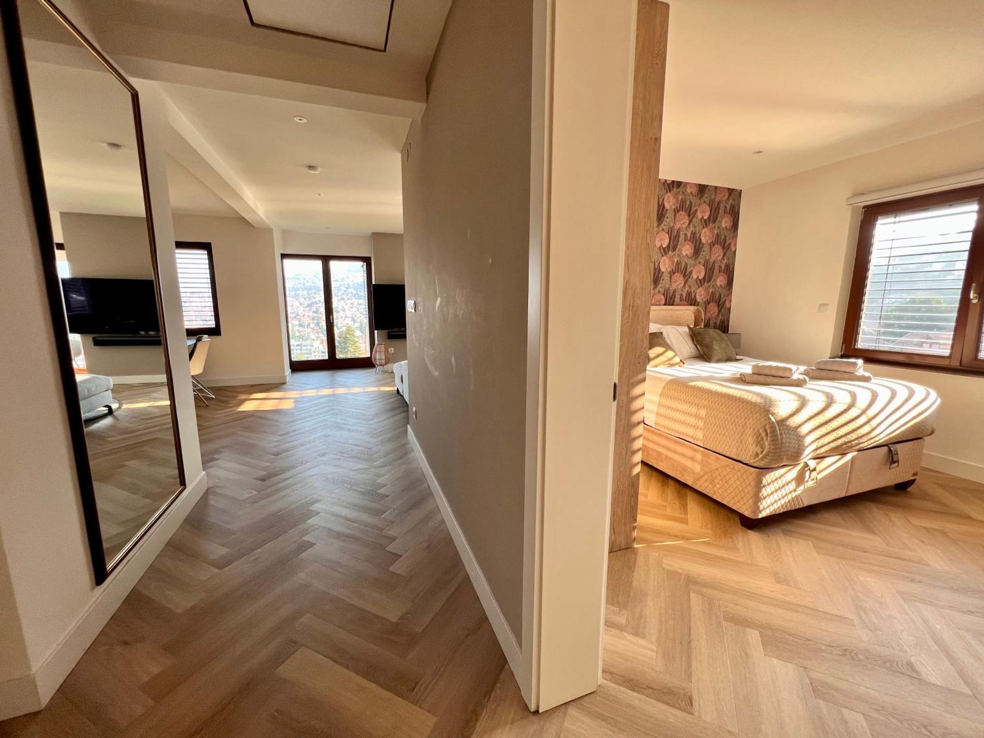 The Penthouse Sarajevo Apartment Bagian luar foto